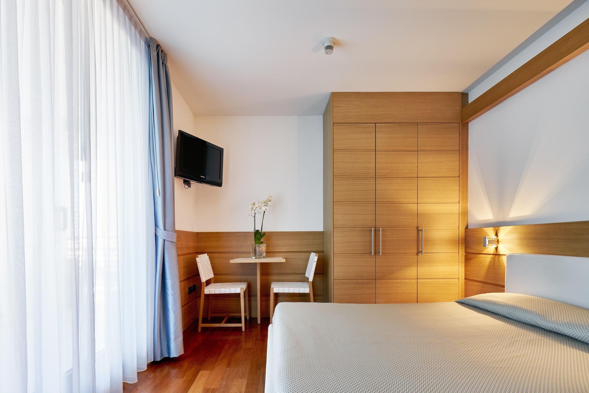 Hotel Fonzari 4*